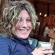 Robyn Testimonial Headshot